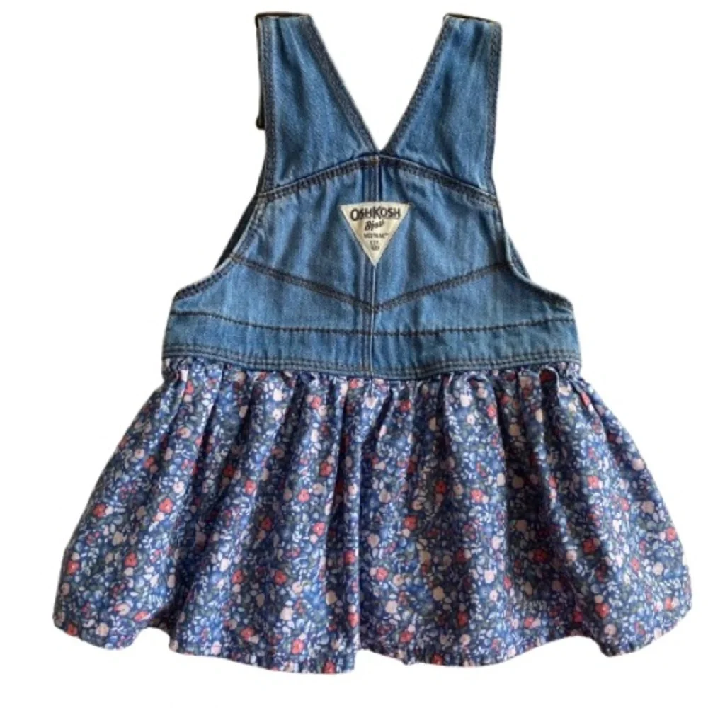 OshKosh B'gosh Baby Denim Overall Dress Size 9-12 mos Cotton Mixed Fabric Boho